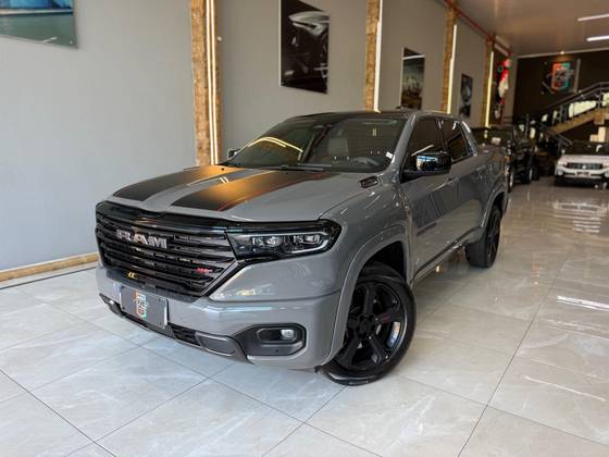 RAM RAMPAGE 2.0 HURRICANE 4 TURBO GASOLINA R/T 4X4 AUTOMÁTICO